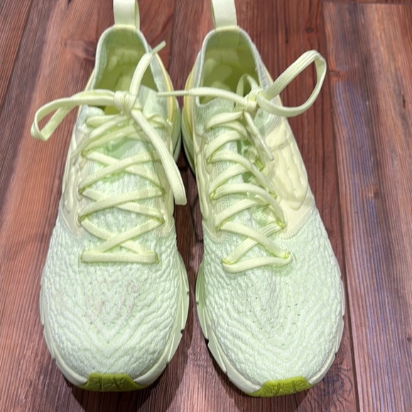 Under Armour Green Athletic Shoes with Knit Mesh Upper - Picture 2 of 6